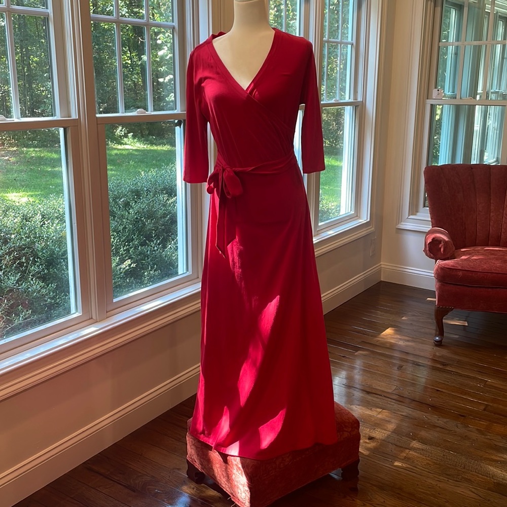 Soft Surroundings size small Reddish pink, dry cleaned, just above ankle,I’m 5”8